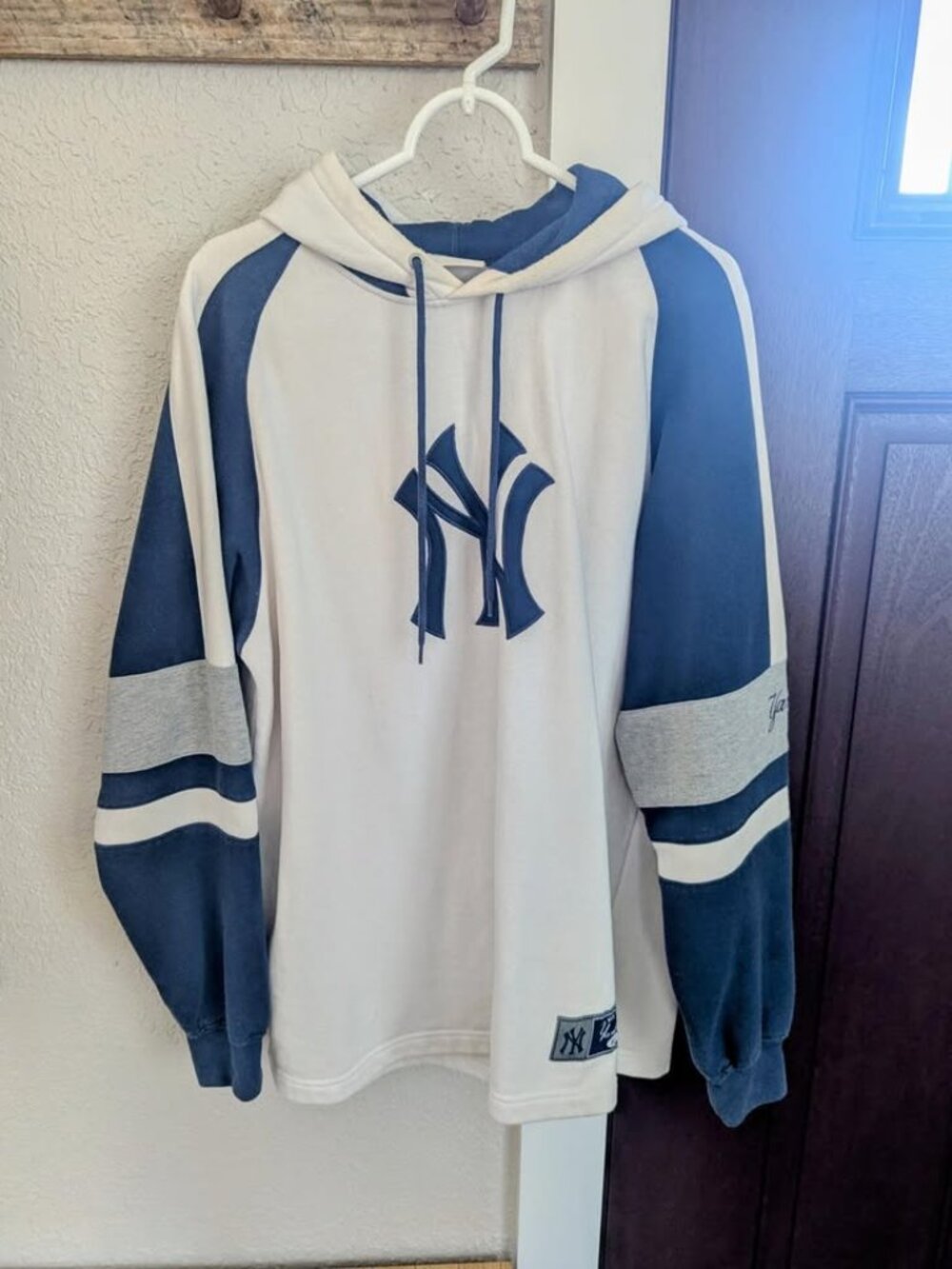 NY Yankee Sweatshirt
